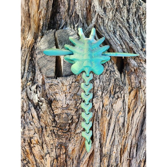 3D Printed Alien Facehugger Hair Pin – Xenomorph Head Pin – Sci-Fi Cosplay Prop - Picture 10 of 13